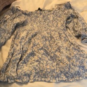 Floral top of shoulder